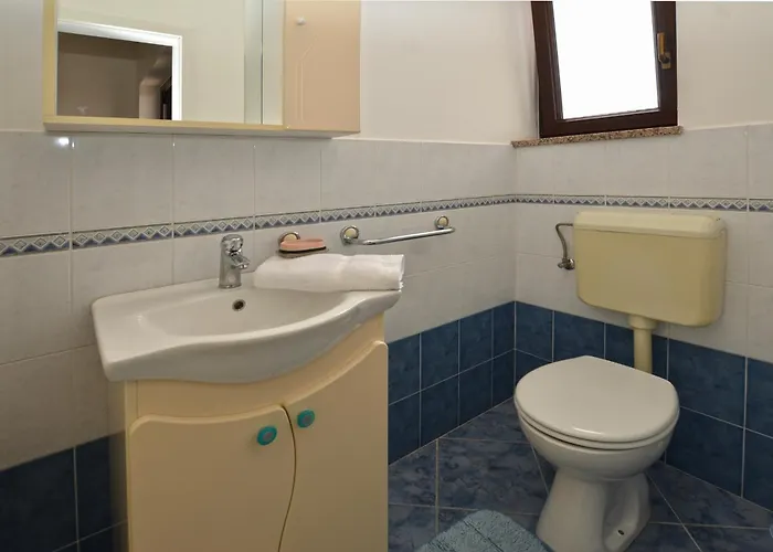 Deni With Private Pool Villa Grandici