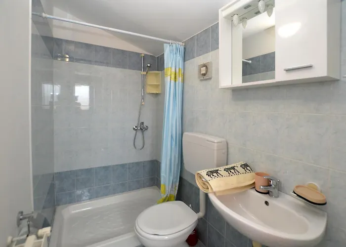 Deni With Private Pool Villa *