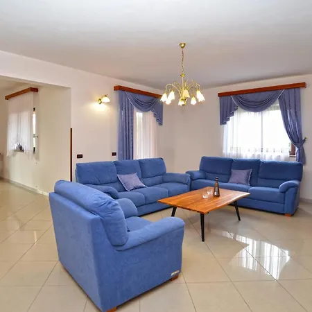 Villa Deni With Private Pool