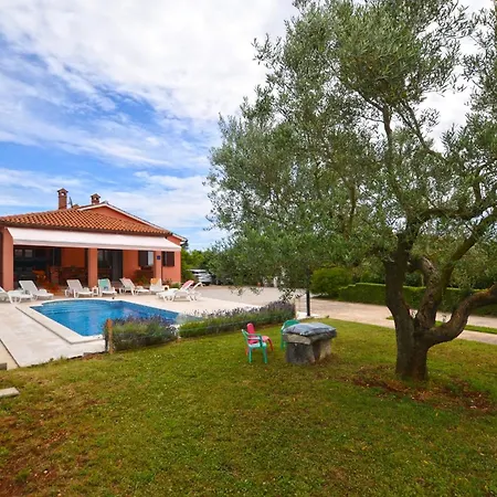 Villa Deni With Private Pool