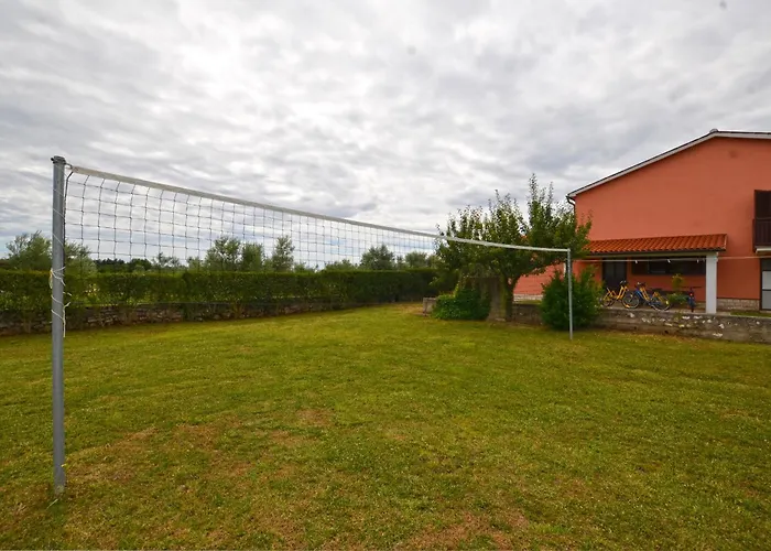 Deni With Private Pool * Grandici